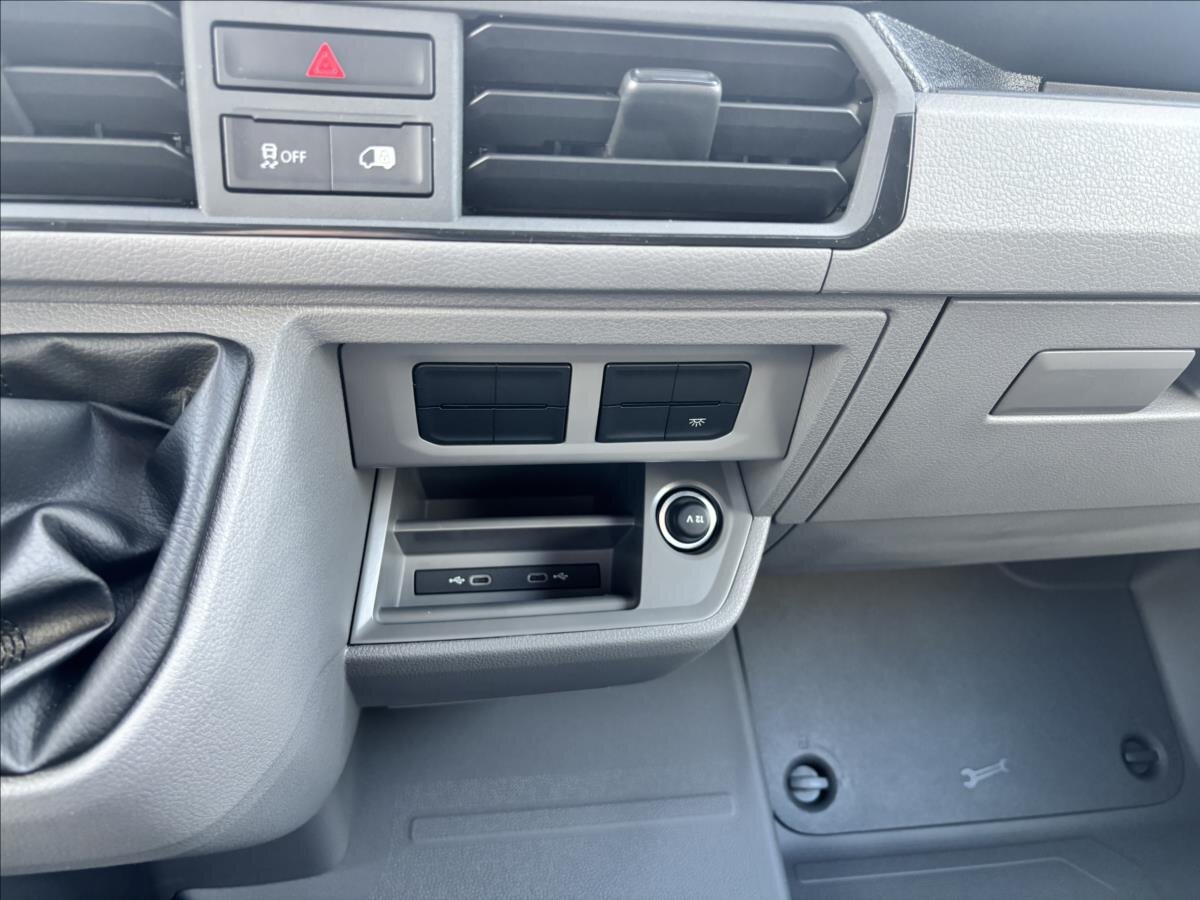 Volkswagen Crafter Skříň 2,0 l 103 kw