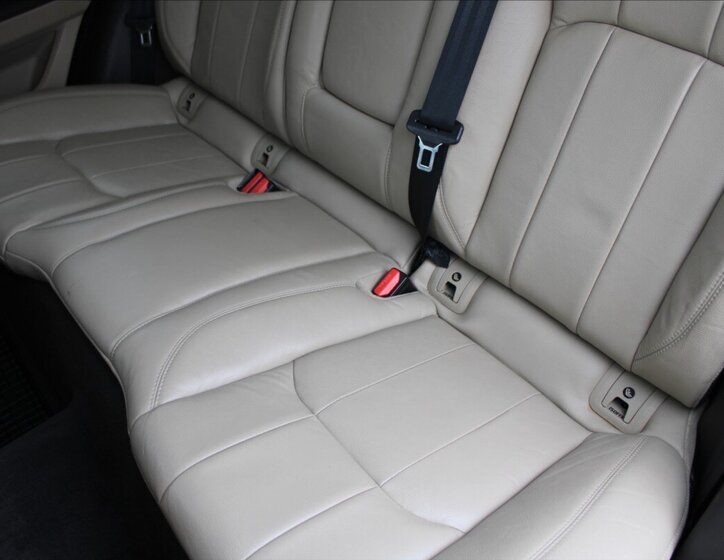 Land Rover Range Rover Evoque SUV / Terénní 2,0 l 177 kw