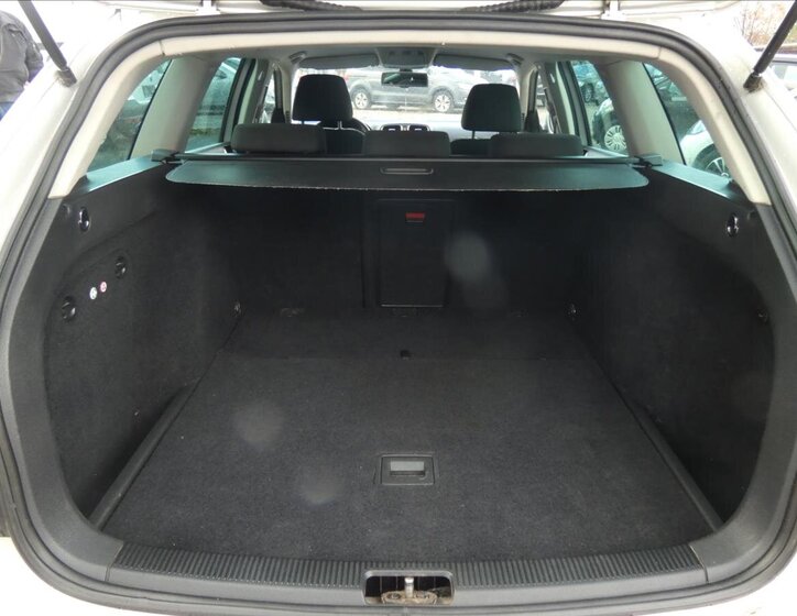 Volkswagen Golf Kombi 1,4 l 90 kw