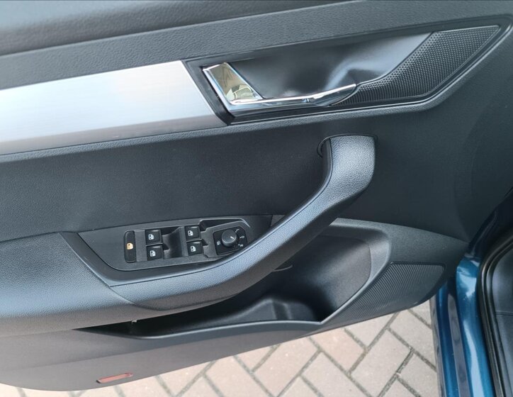 Škoda Karoq SUV / Terénní 2,0 l 85 kw