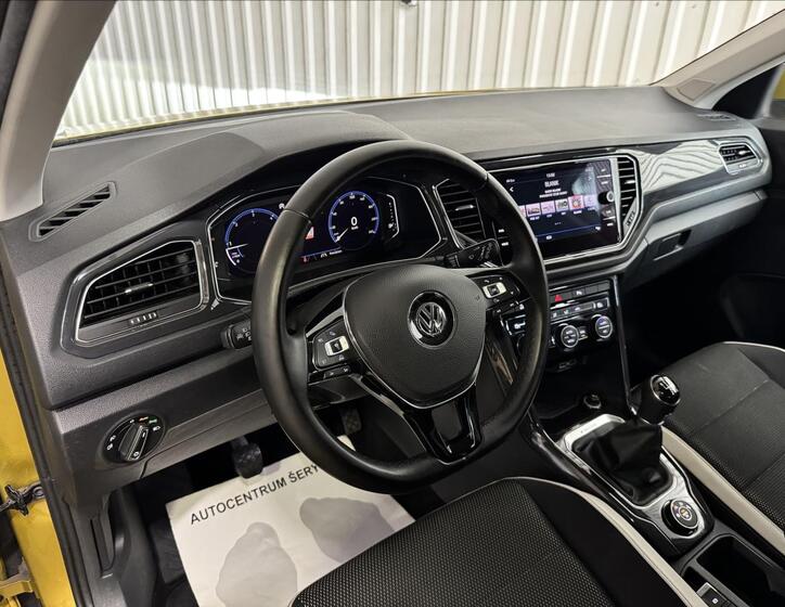 Volkswagen T-Roc 16