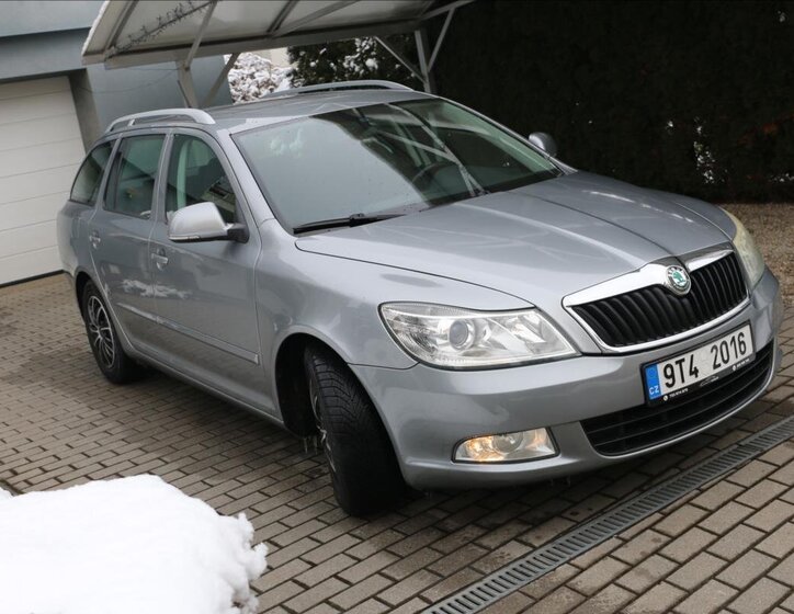 Škoda Octavia Kombi 1,6 l 77 kw