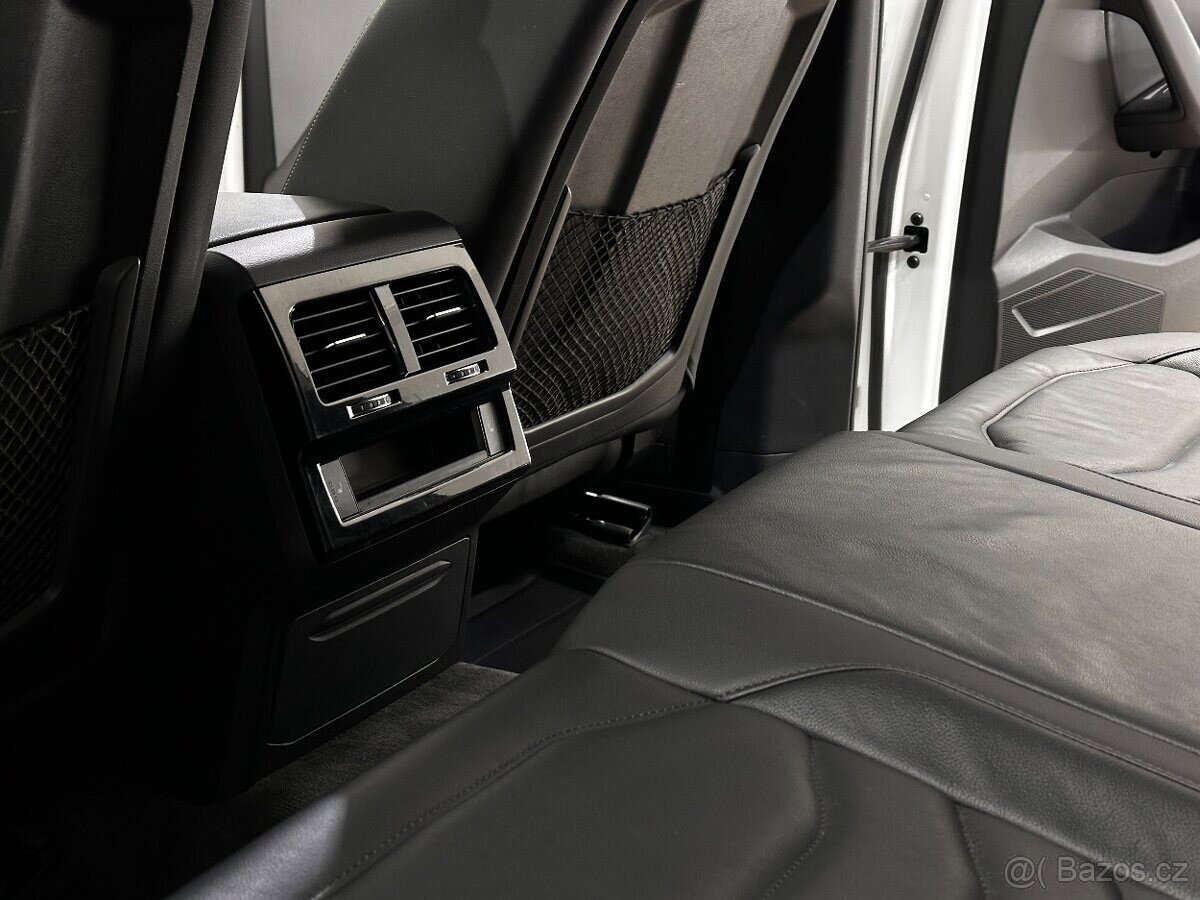 Volkswagen Touareg SUV 3,0 l 210 kw