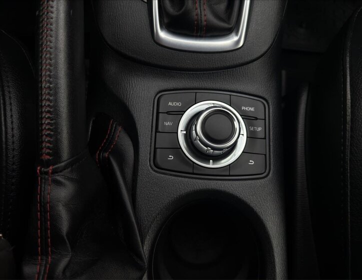 Mazda CX-5 SUV / Terénní 2,2 l 129 kw