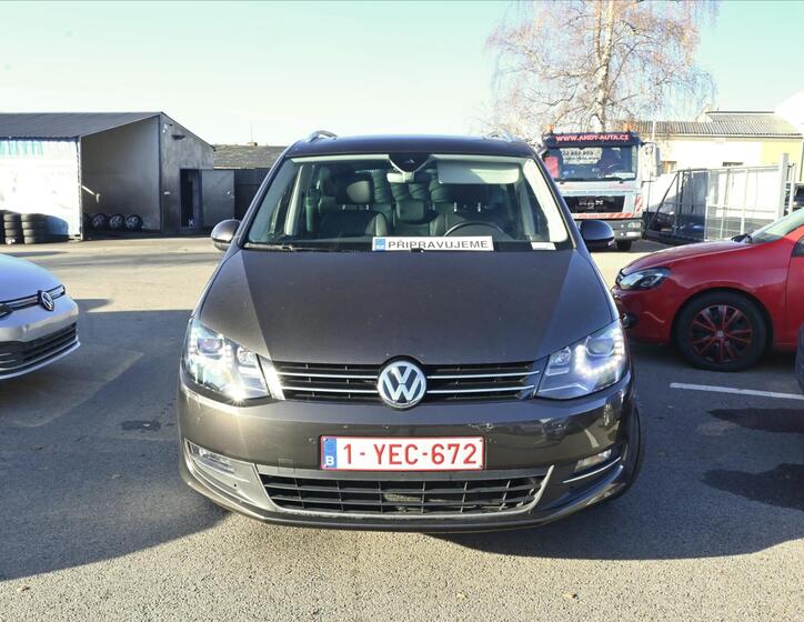 Volkswagen Sharan 1