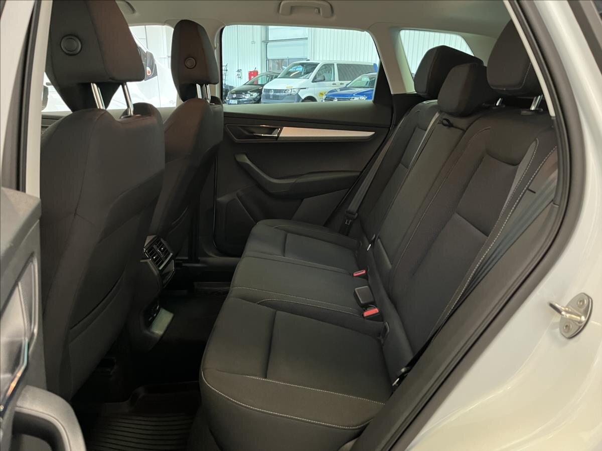 Škoda Karoq SUV 1,5 l 110 kw