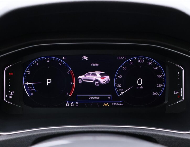 Volkswagen T-Roc SUV 1,5 l 110 kw