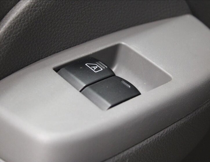 Nissan NV200 Kombi 1,5 l 81 kw