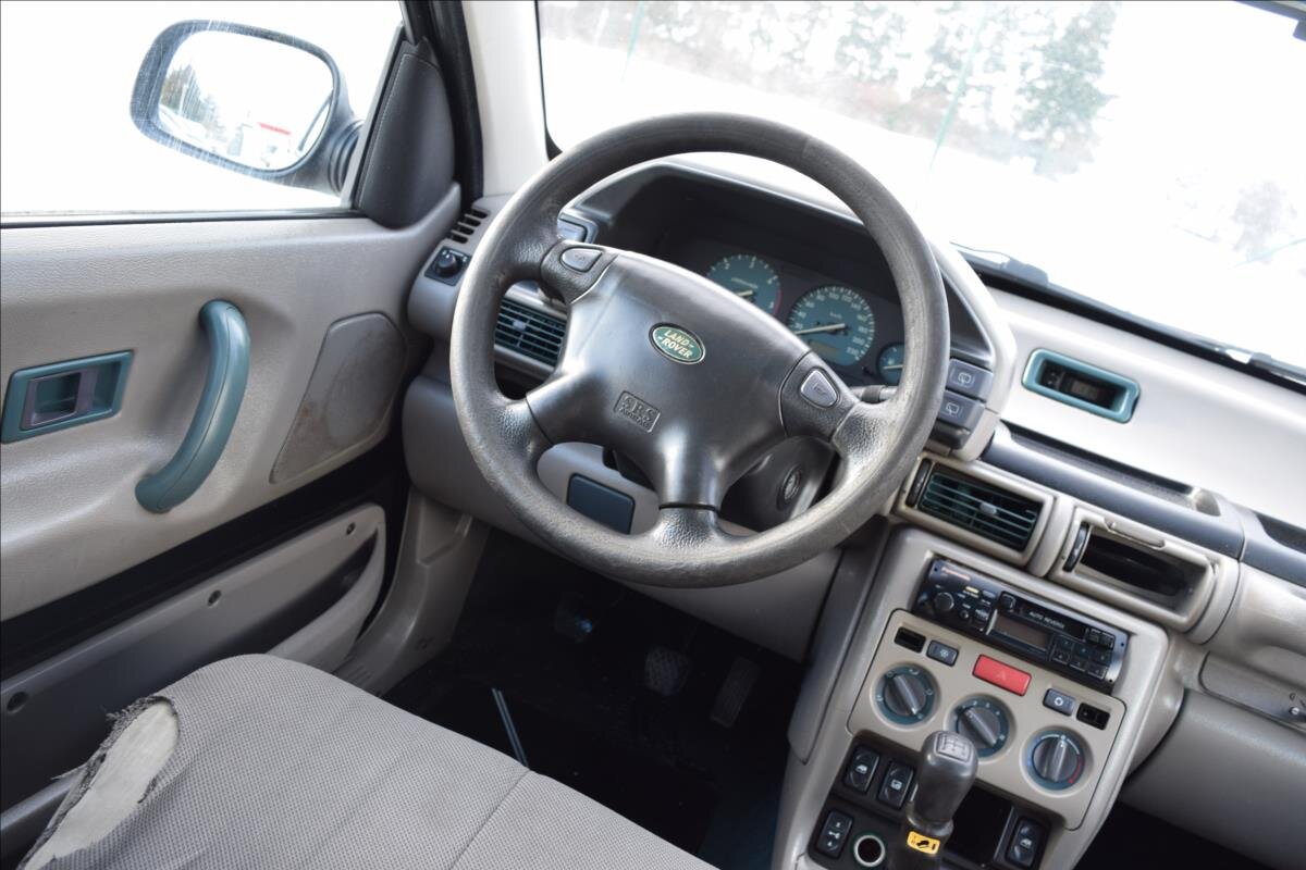 Land Rover Freelander Kombi 2,0 l 71 kw