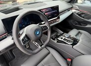 BMW Řada 5 Kombi 3,0 l 360 kw