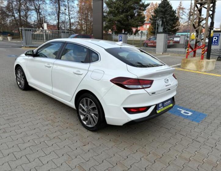 Hyundai i30 5