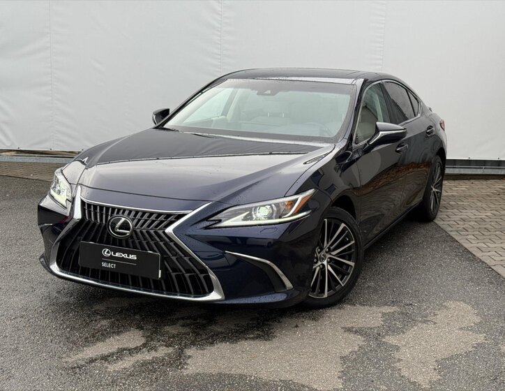 Lexus ES 300h 1