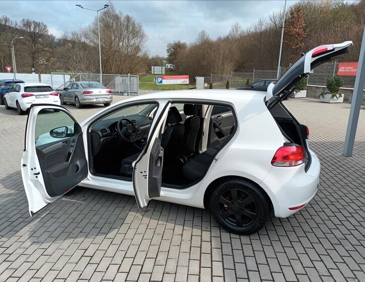 Volkswagen Golf Hatchback 1,4 l 59 kw