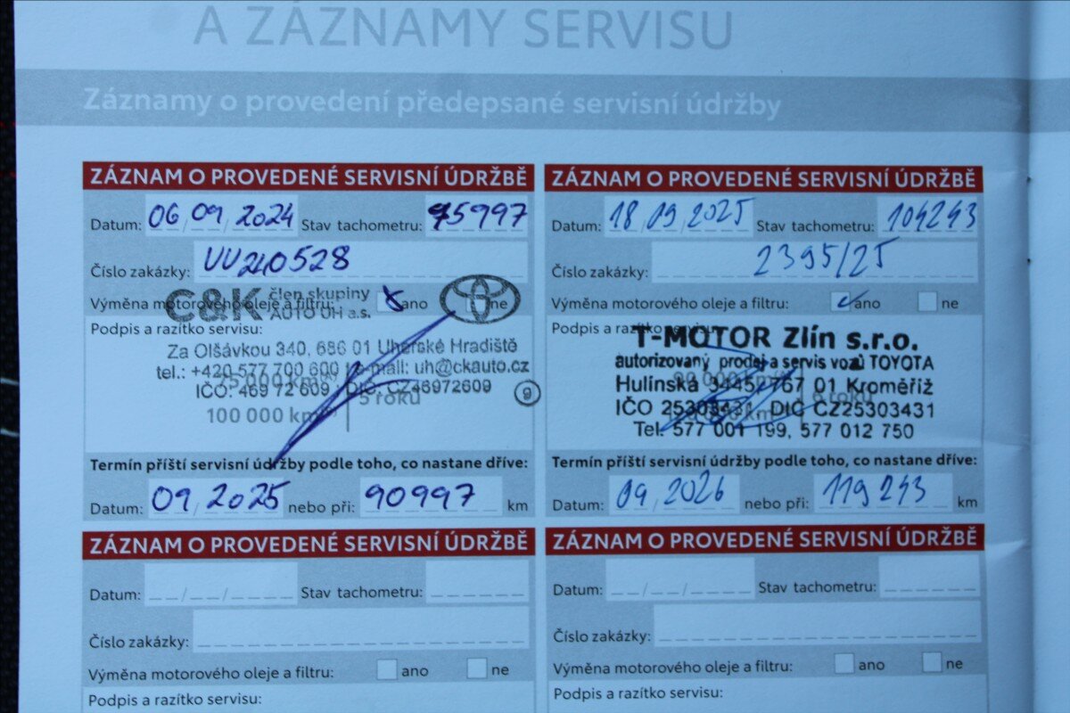 Toyota Corolla Kombi 2,0 l 112 kw