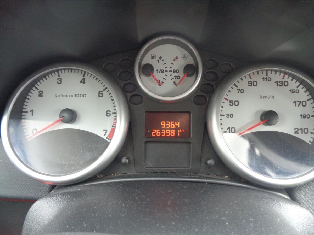 Peugeot 207 Hatchback 1,4 l 65 kw