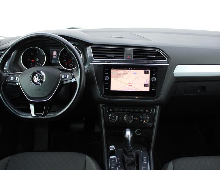 Volkswagen Tiguan 15