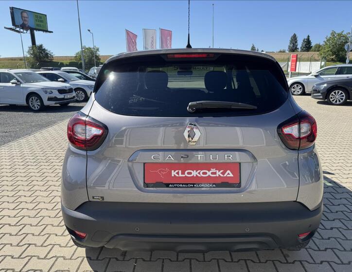 Renault Captur 5