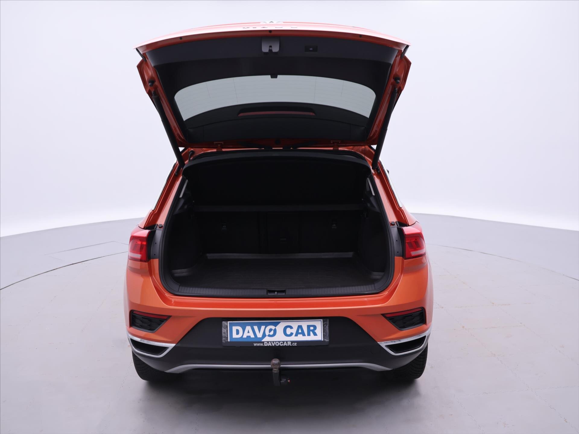 Volkswagen T-Roc SUV 1,5 l 110 kw