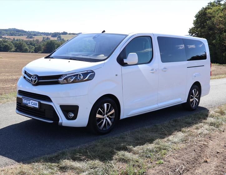 Toyota ProAce Verso 3