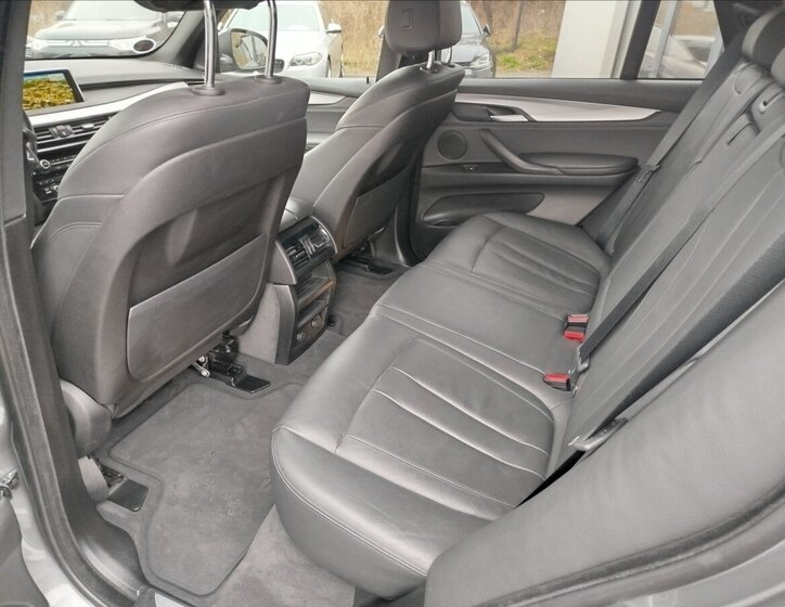 BMW X5 SUV / Terénní 3,0 l 190 kw