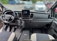 Ford Tourneo Custom 10