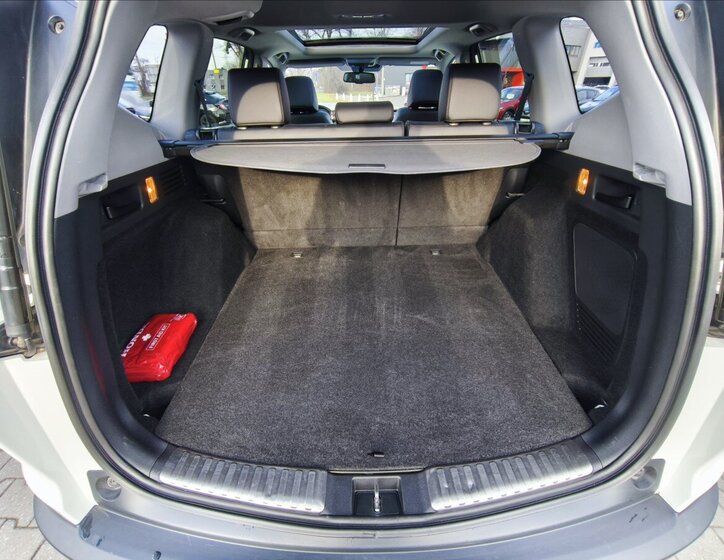 Honda CR-V SUV / Terénní 2,0 l 107 kw