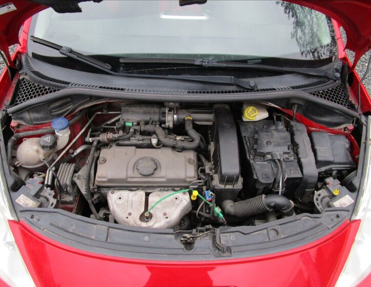 Peugeot 207 Kombi 1,4 l 54 kw