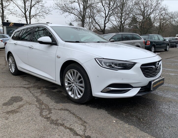 Opel Insignia 3