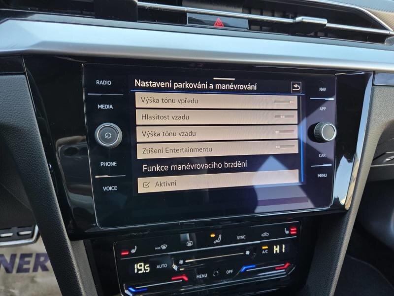 Volkswagen Arteon Liftback 2,0 l 110 kw