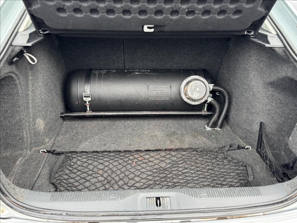 Škoda Octavia Hatchback 1,6 l 75 kw