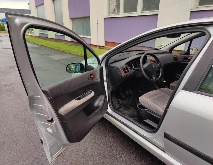 Peugeot 307 7