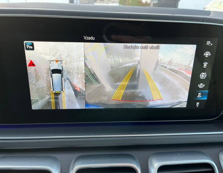 Mercedes-Benz GLS 22