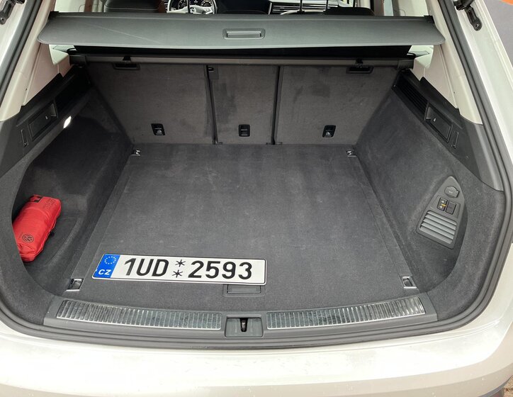 Volkswagen Touareg SUV 3,0 l 210 kw