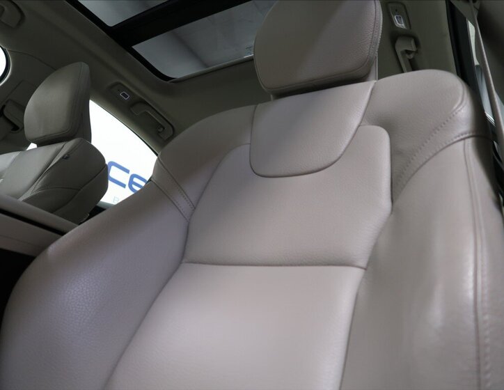 Volvo S60 Sedan / Limuzína 2,0 l 184 kw