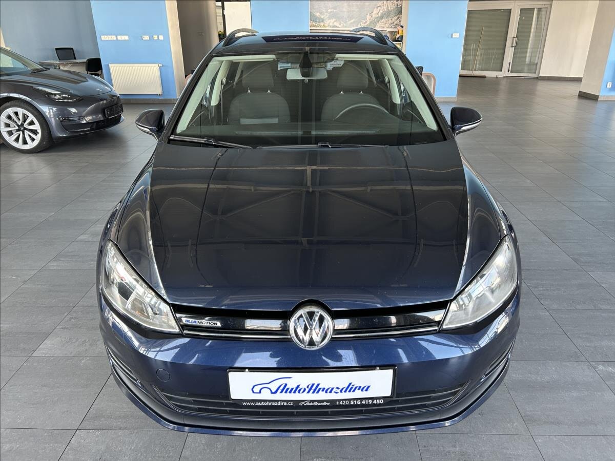 Volkswagen Golf Kombi 1,6 l 81 kw