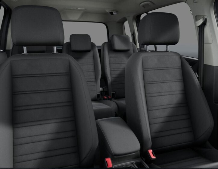 Volkswagen Touran MPV 1,5 l 110 kw