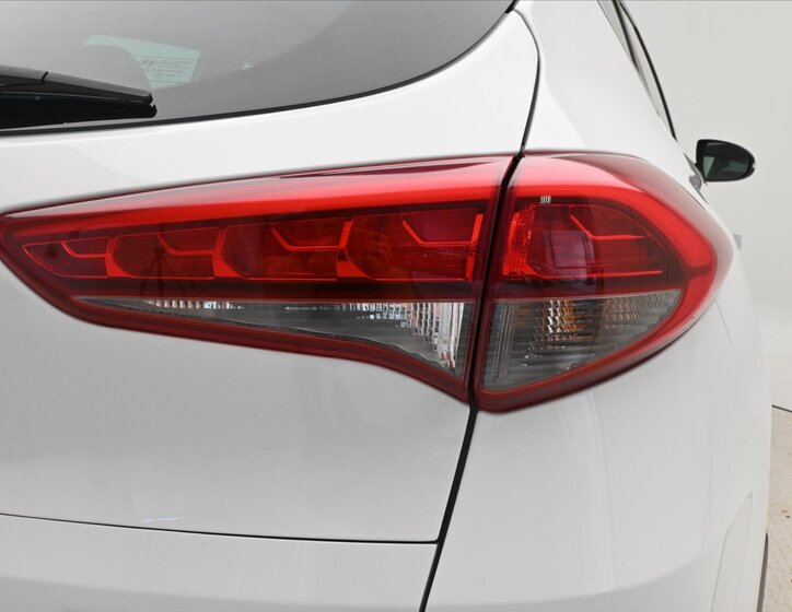 Hyundai Tucson SUV 2,0 l 100 kw