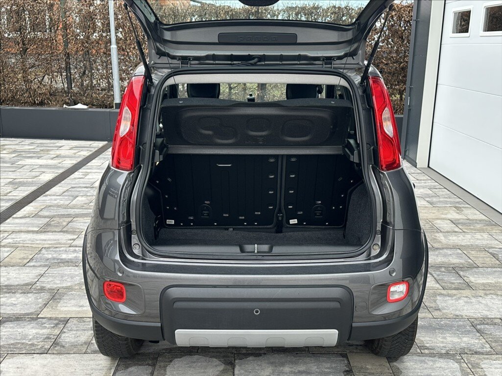 Fiat Panda Hatchback 875,0 63 kw