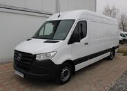 Mercedes-Benz Sprinter 1