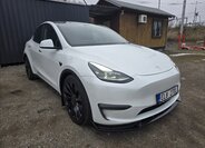 Tesla Model Y SUV 0,0 393 kw
