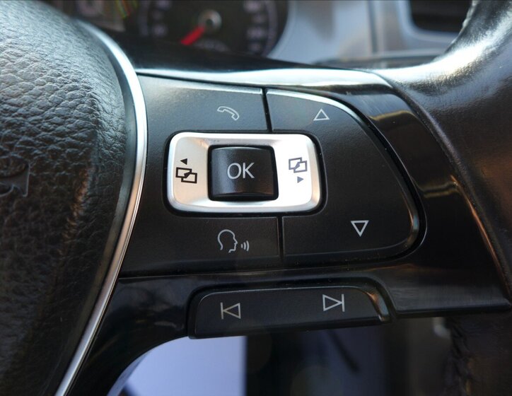 Volkswagen Golf Hatchback 1,2 l 63 kw