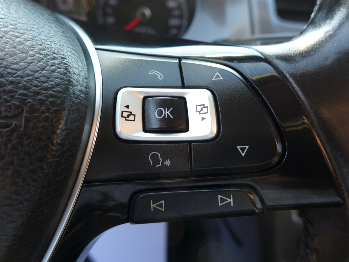 Volkswagen Golf Hatchback 1,2 l 63 kw