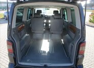Volkswagen Multivan 10