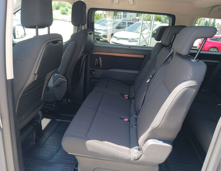 Toyota ProAce Verso 11