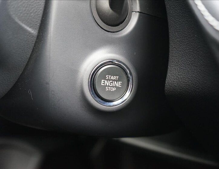 Škoda Fabia Hatchback 999,0 85 kw