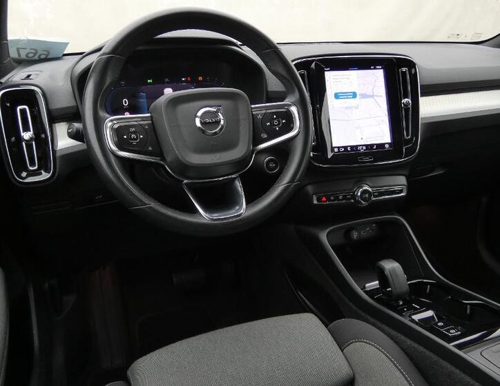 Volvo XC40 5