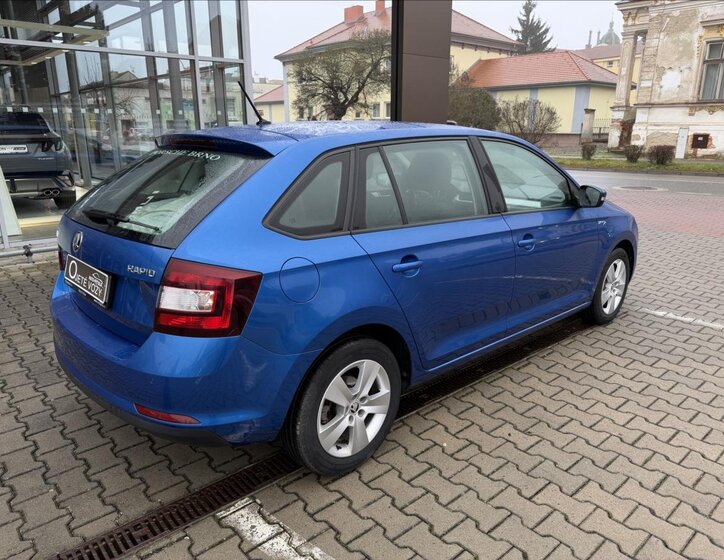 Škoda Rapid 6