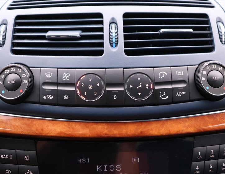 Mercedes-Benz Třídy E Sedan 2,7 l 130 kw