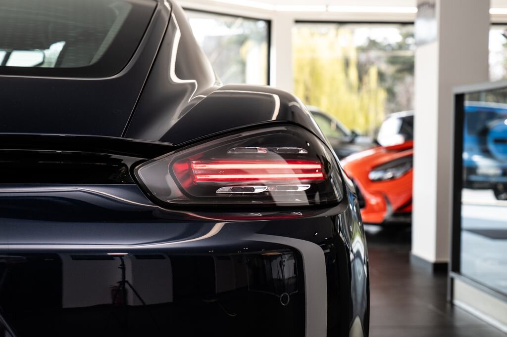 Porsche Cayman Kupé 2,5 l 257 kw