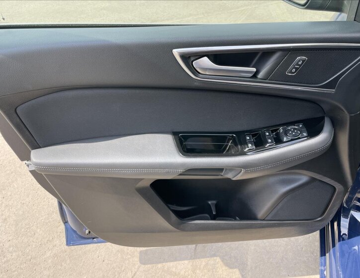 Ford S-MAX MPV 2,0 l 140 kw